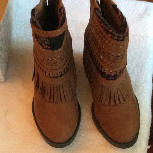 MUDD  ankle boots - Picture 2 of 3